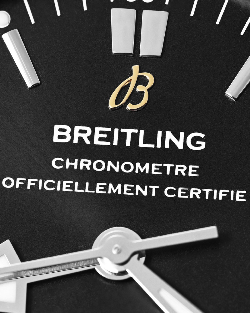 Breitling AB2010121B1A1