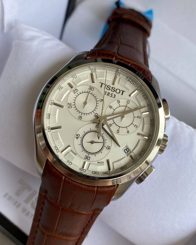 Tissot Couturier Chronograph T0356171603100