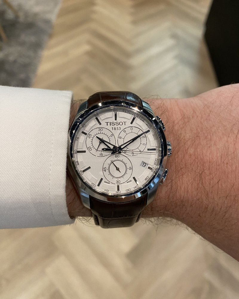 Tissot Couturier Chronograph T0356171603100