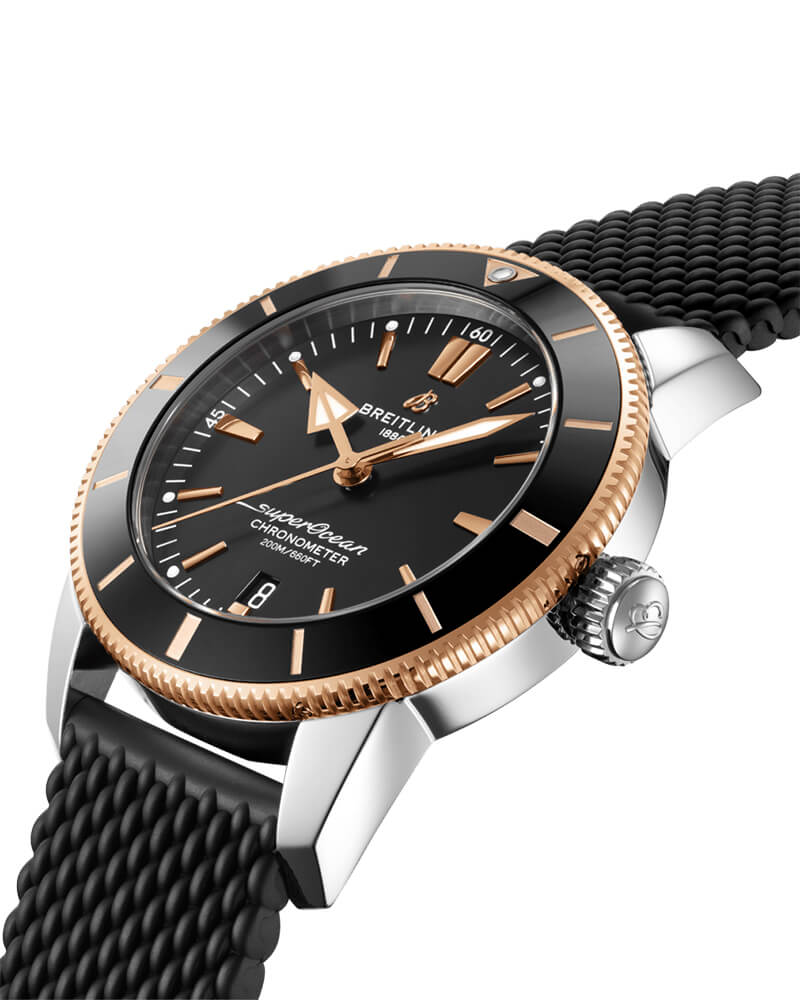 Breitling UB2030121B1S1