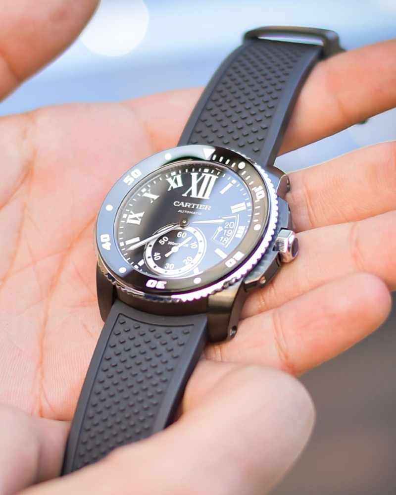Часы  Calibre de Cartier Diver