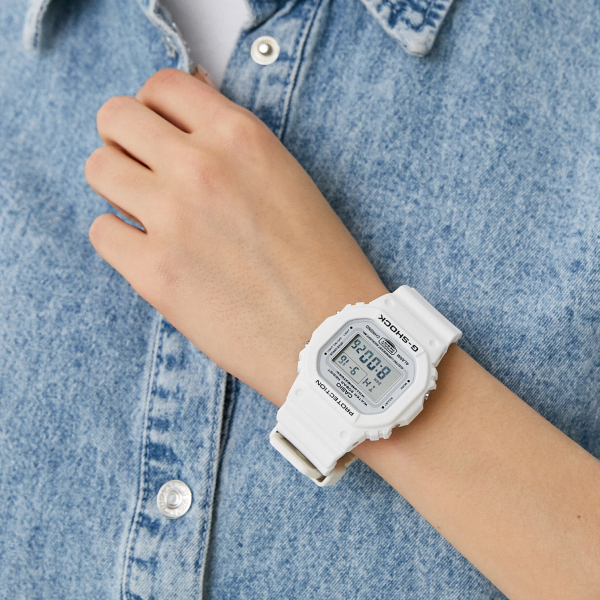 Casio DW-5600MW-7