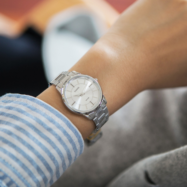 Casio LTP-1303D-7A (1330)