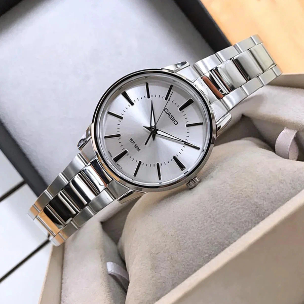 Casio LTP-1303D-7A (1330)