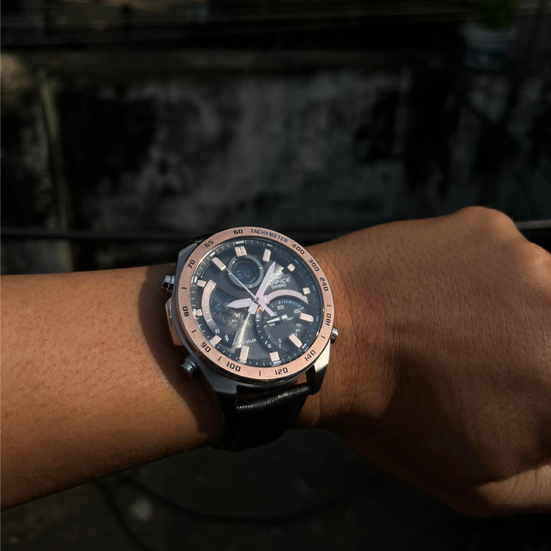Casio ECB-900GL-1B