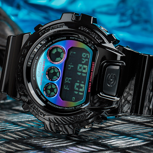 Casio DW-6900RGB-1