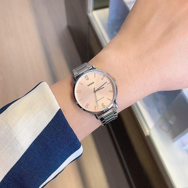 Casio LTP-VT01D-4B2