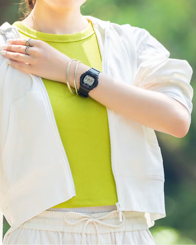 Casio LWS-2200H-1A