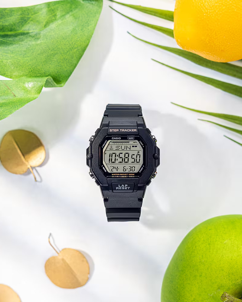 Casio LWS-2200H-1A
