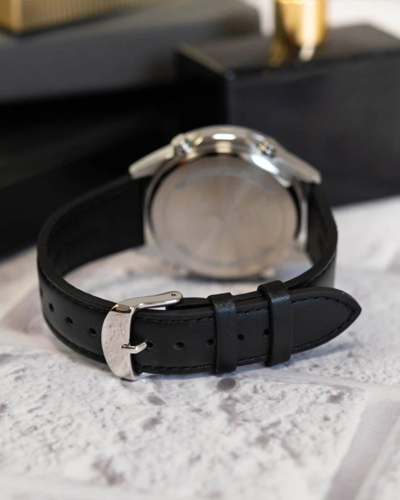 Casio EFV-C120L-8A Casio EFV-C120L-8A