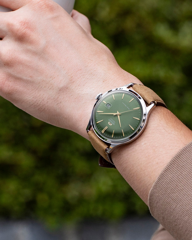 ORIENT RA-AC0P01E10B