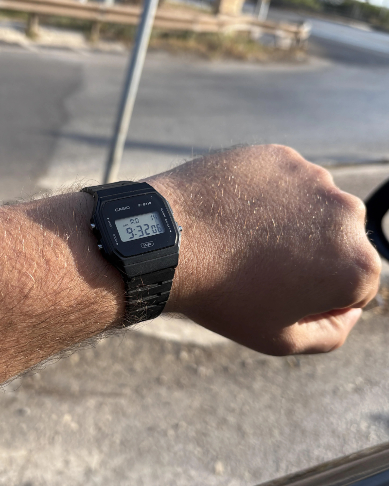 Casio F-91WB-1A