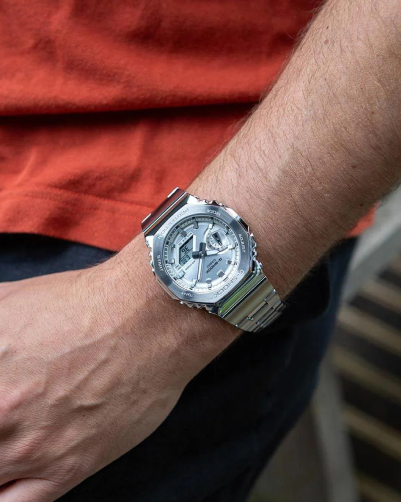 Casio GM-2110D-7A