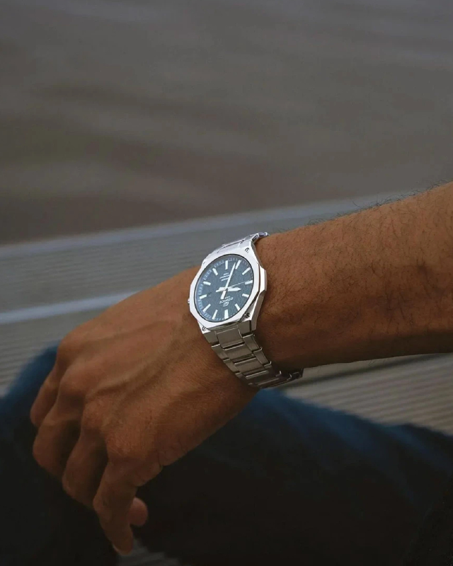 Casio EFR-S108DE-3A